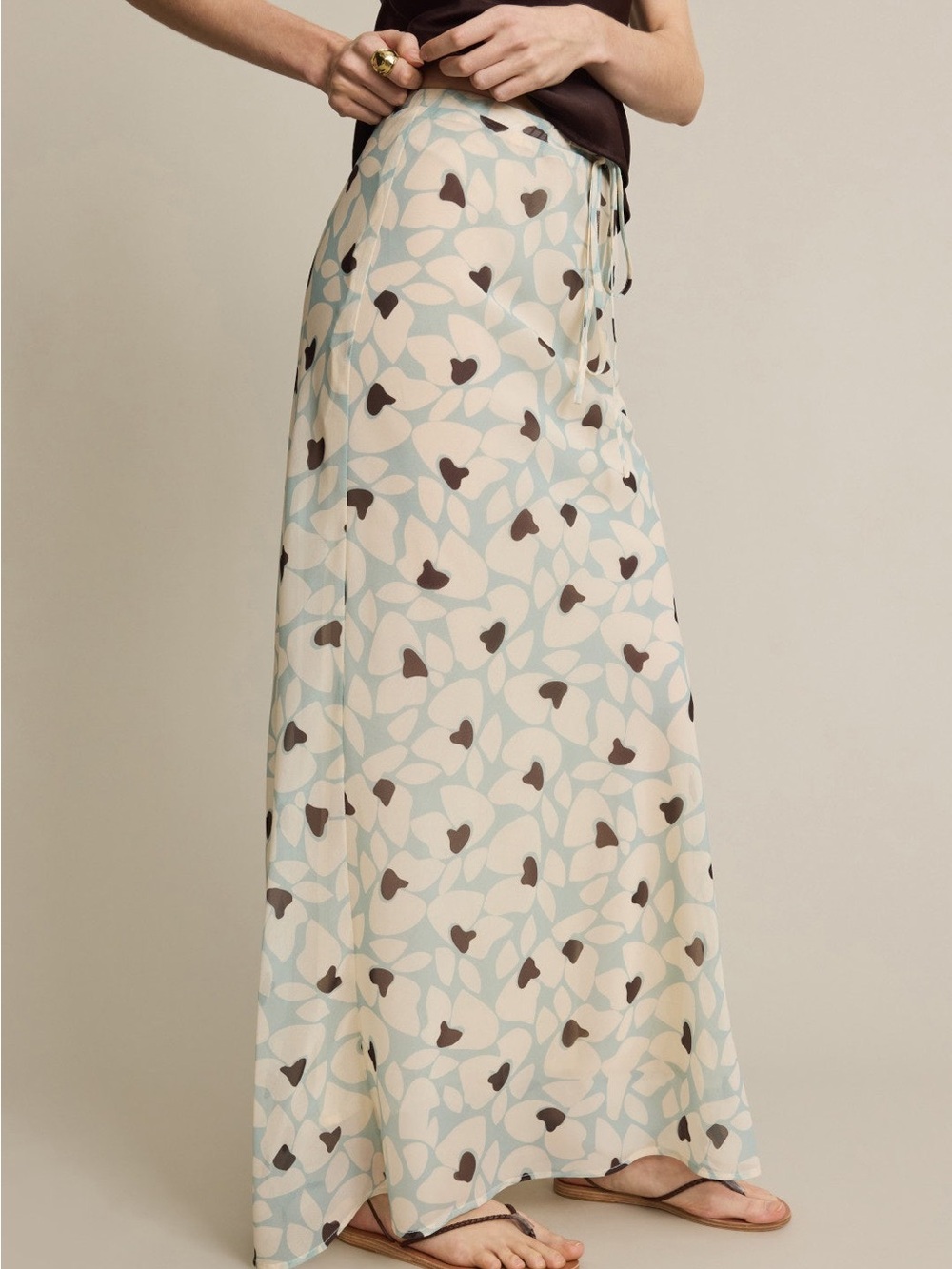 Printed Drawstring Midi Skirt in Cream and Light Blue - Picture 4 of 10